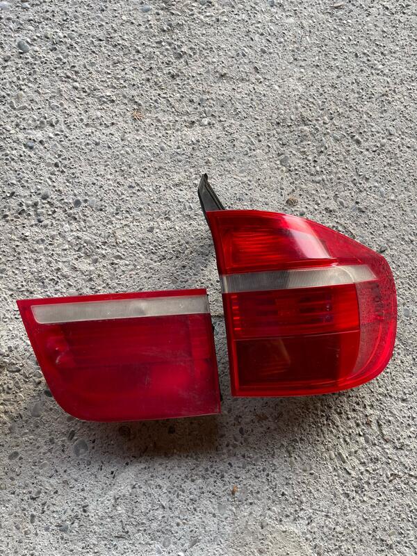 Oba stop svjetla za BMW - X5    - 2007