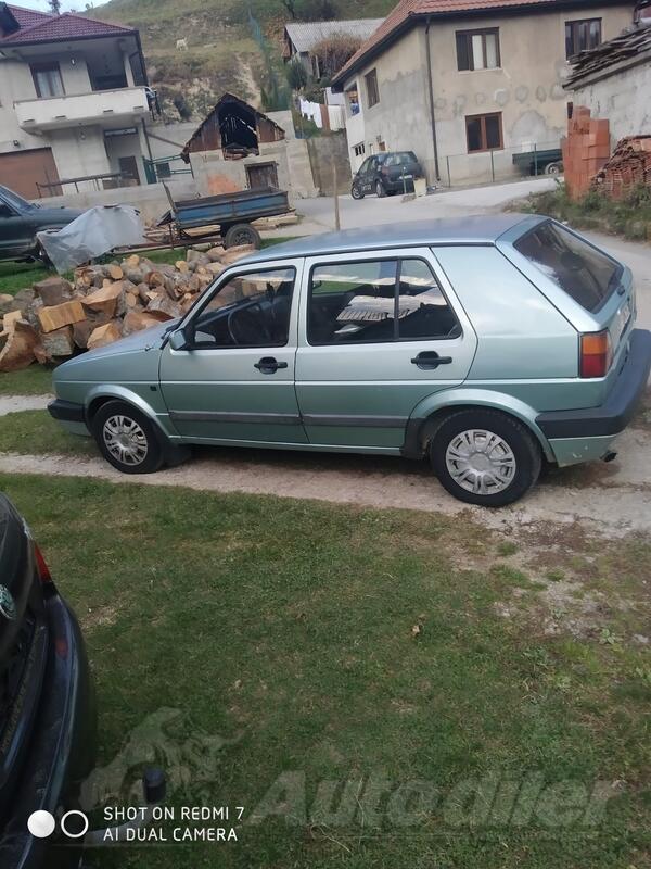 Volkswagen - Golf 2
