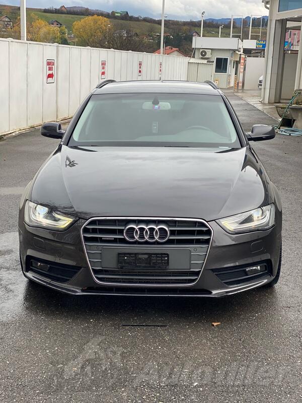 Audi - A4 - 2.0 TDI Quattro