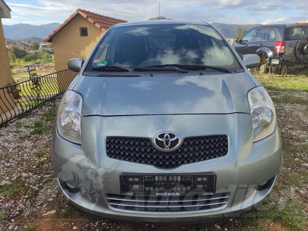 Toyota - Yaris - 1.4 D-4D