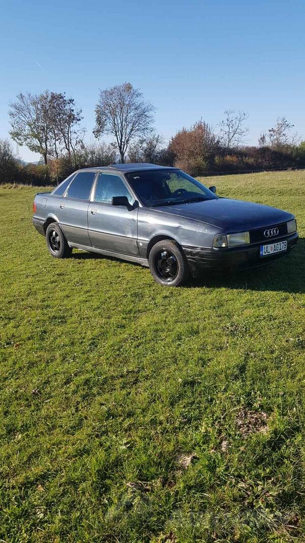 Audi - 80 - 1.8 benzin