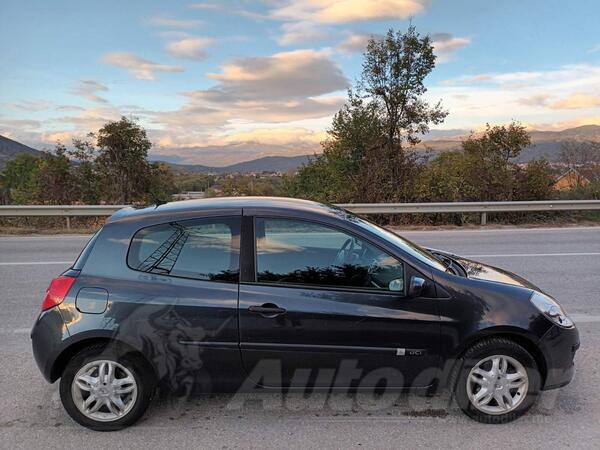 Renault - Clio