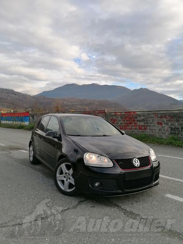 Volkswagen - Golf 5 - 1.9 TDI