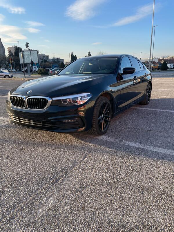 BMW - 520 - XDrive
