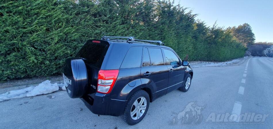 Suzuki - Grand Vitara - 2.0