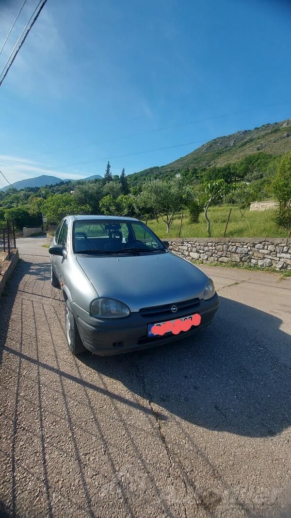 Opel - Corsa - 1.2