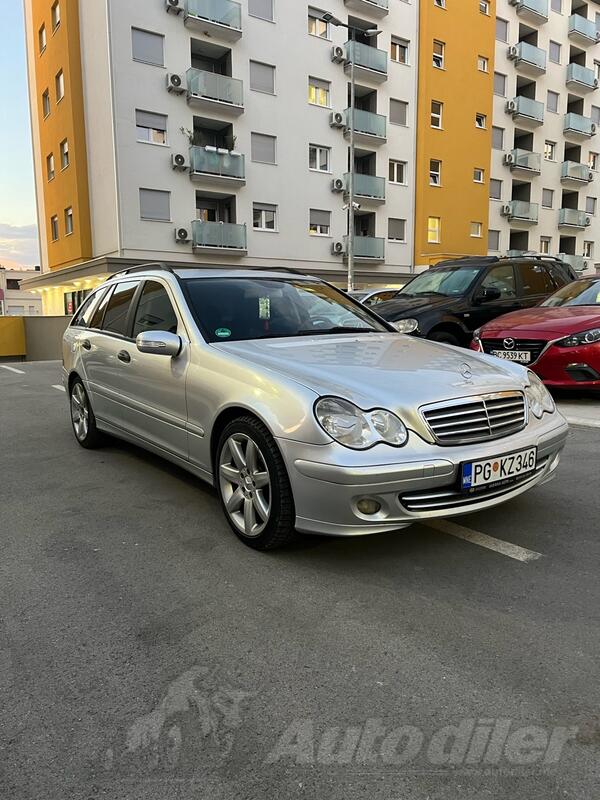 Mercedes Benz - C 220 - C220