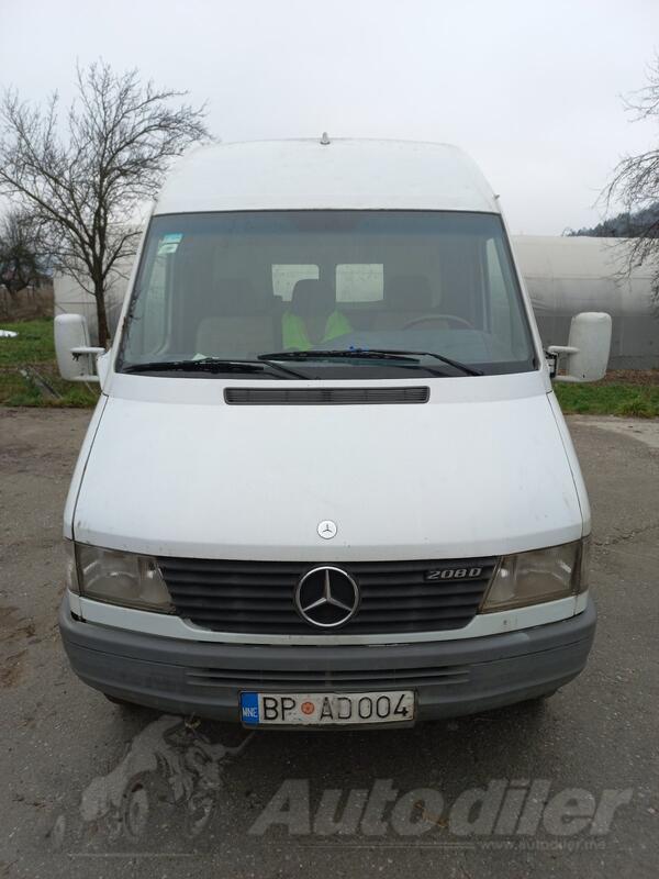 Mercedes Benz - SPRINTER 208 D