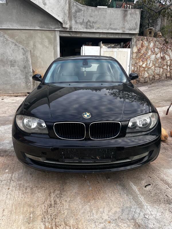 BMW - 118 - 118D