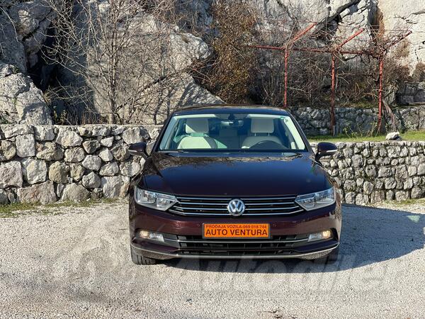 Volkswagen - Passat - 02/2018.g
