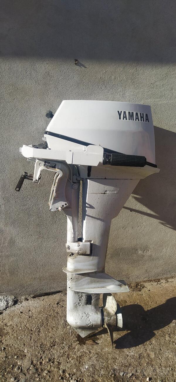 Yamaha - 4 takna - Motori za plovila