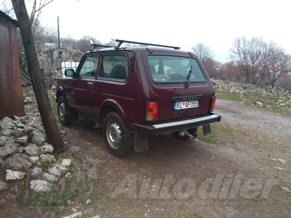Lada - Niva - 1.7 I - Cijena 4500 € - Montenegro Podgorica > Stadtrand  Autos