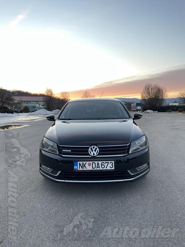 Volkswagen - Passat - 1.6 77 kw