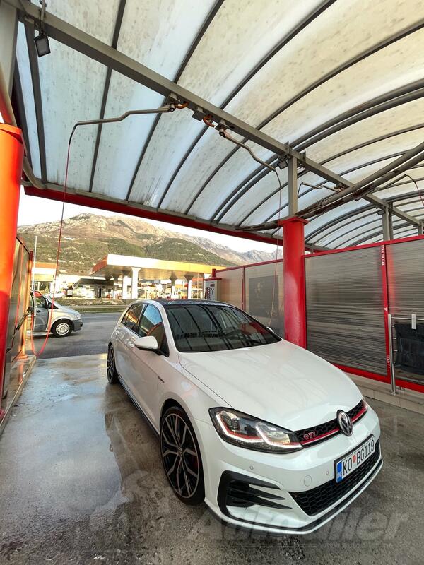 Volkswagen - Golf 7 - GTI