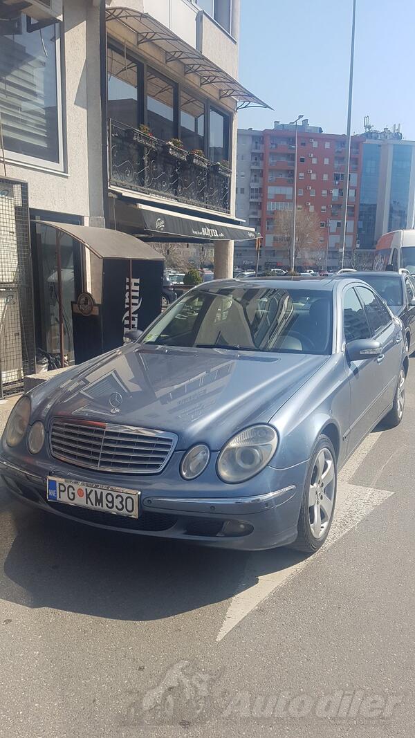Mercedes Benz - E 220