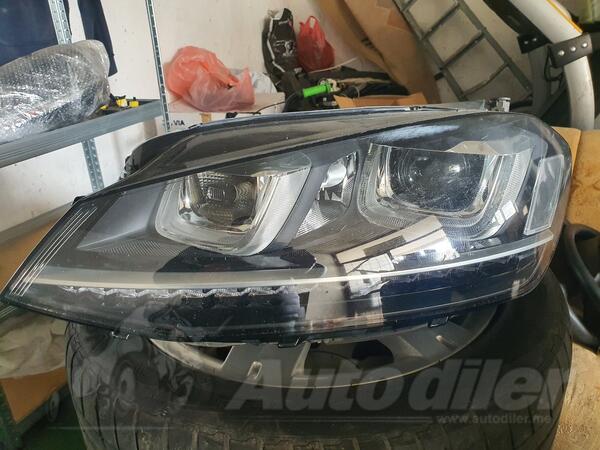 Lijevi far za Volkswagen - Golf 7    - 2012-2016
