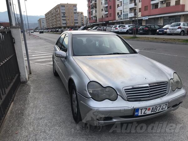 Mercedes Benz - C 200 - 2.200 cdi
