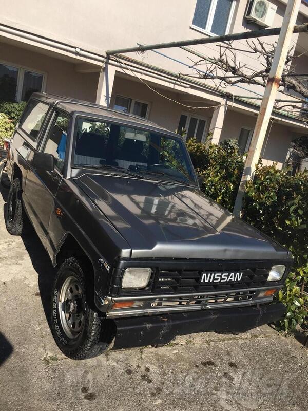 Nissan - Patrol - 3.3 Turbo Diesel