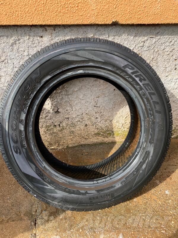 Pirelli - 225/65/17 - Winter tire