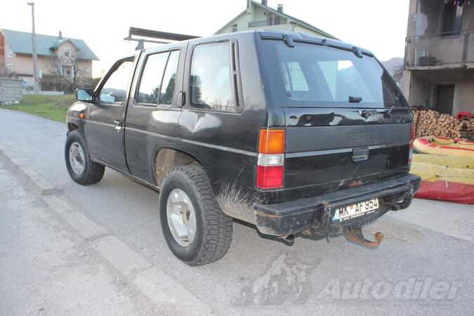 Nissan - Terrano - TD
