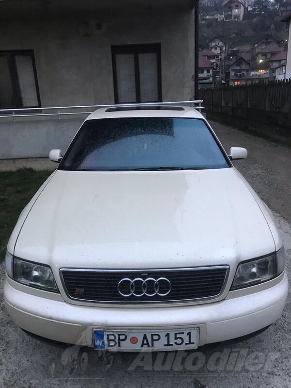 Audi - A8 - 4.2