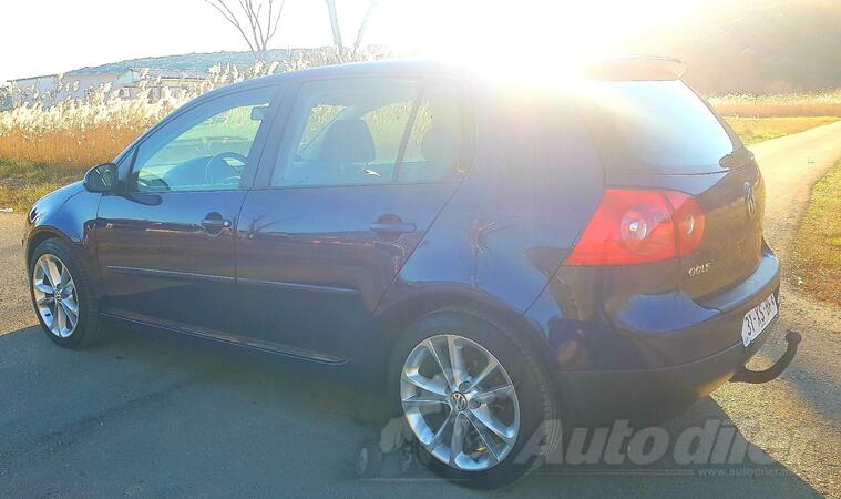 Volkswagen - Golf 5 - 1.9 tdi