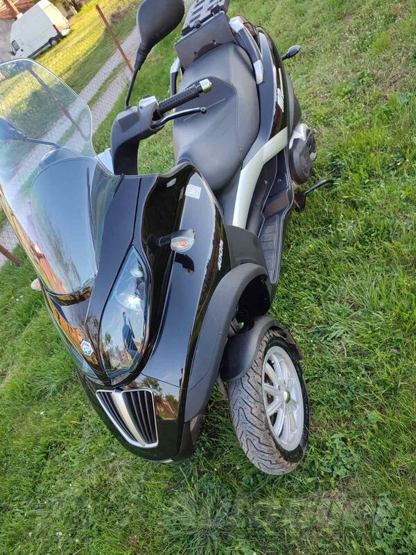Piaggio - mp3