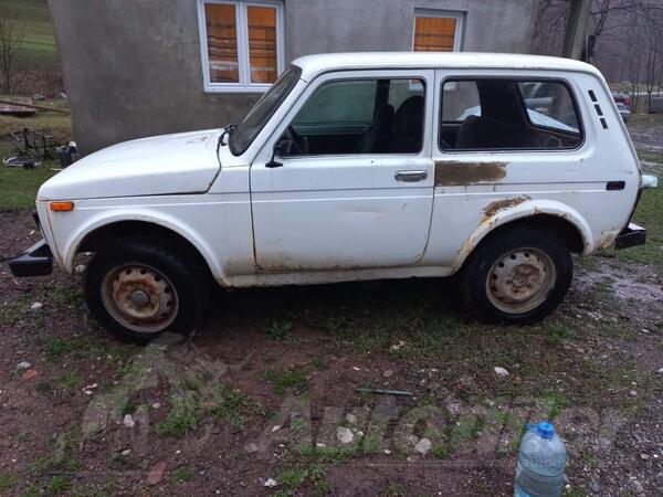 Lada - Niva - 1.7 i