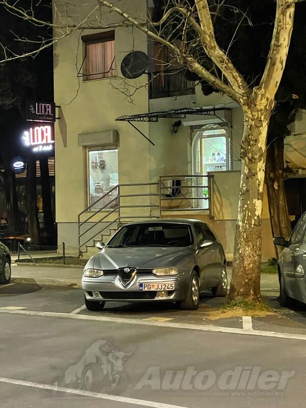 Alfa Romeo - 156 - 1.9