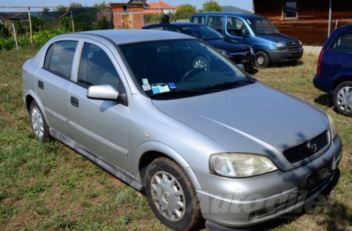 U djelovima Opel - Astra 1.4 16v