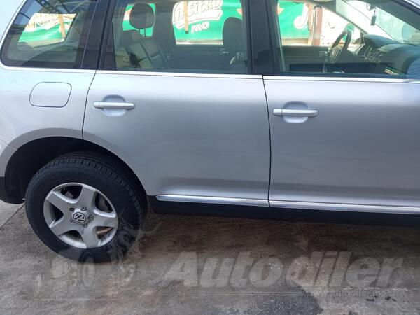 Volkswagen - Touareg - 3.0 TDI v6