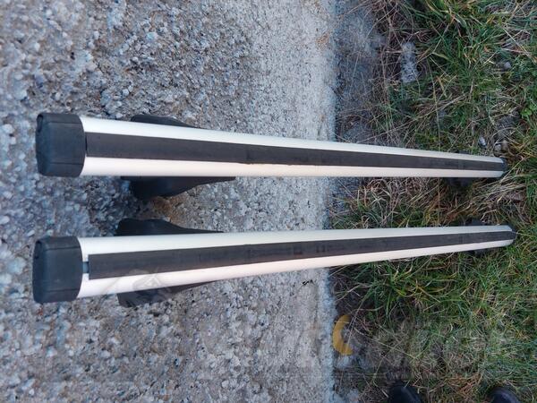 Krovni nosači, koferi, šatori i galerije