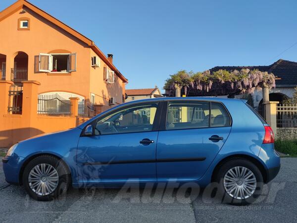 Volkswagen - Golf 5 - 1.9