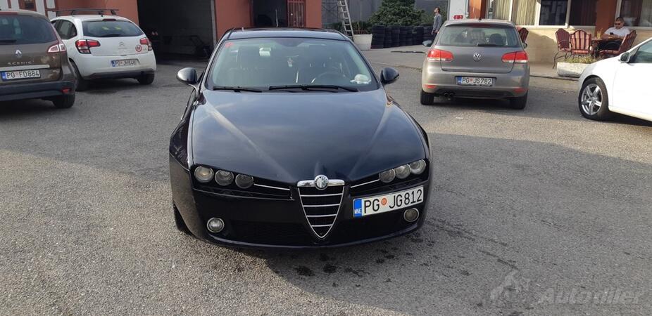 Alfa Romeo - 159 - 1.9 JTDM