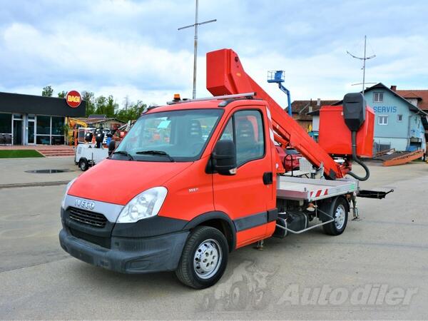 Iveco - DAILY 35S11