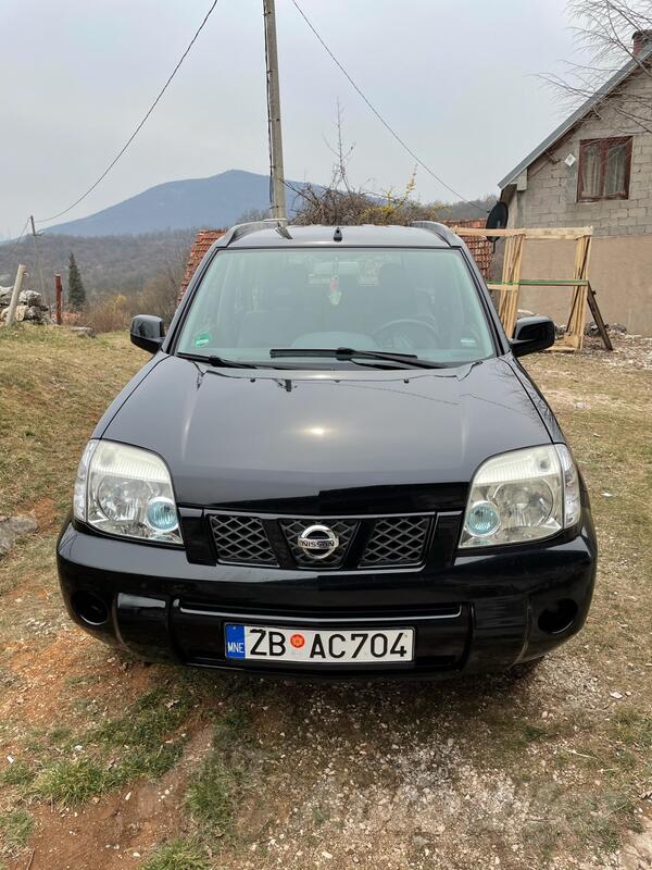 Nissan - X-Trail - 2.2 DCi
