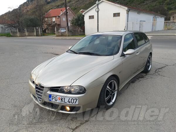 Alfa Romeo - 156 - 19 jtd restajling