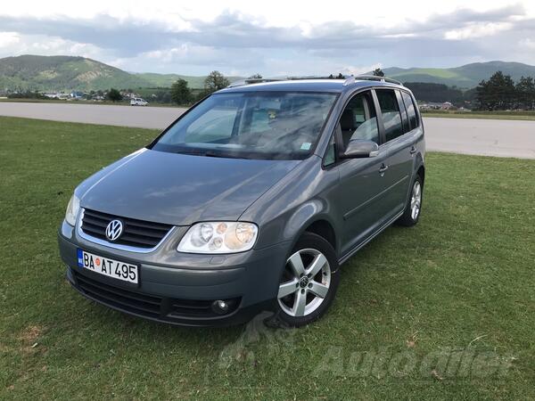 Volkswagen - Touran - 2.0 TDI