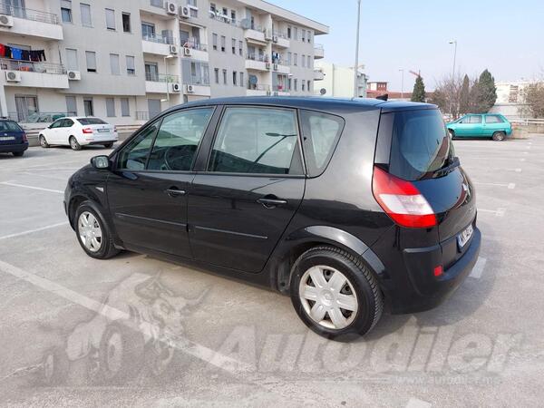 Renault - Scenic - 1.5 dci