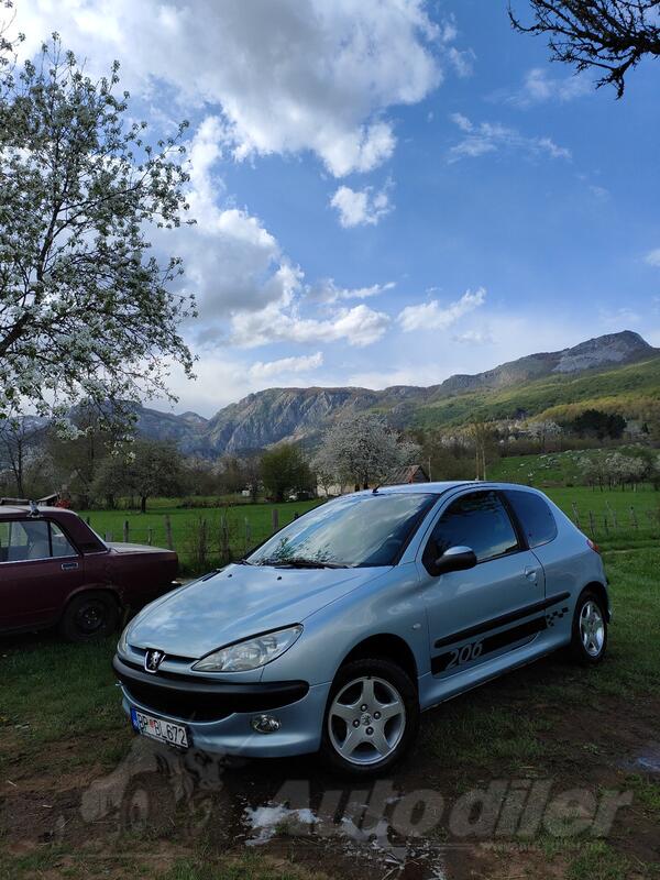 Peugeot - 206 - 1.1