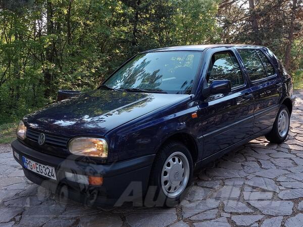 Volkswagen - Golf 3 - CL