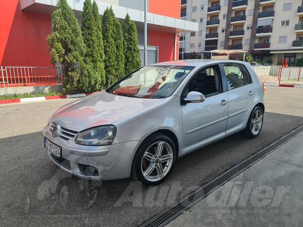 Volkswagen - Golf 5 - 2.0 TDI