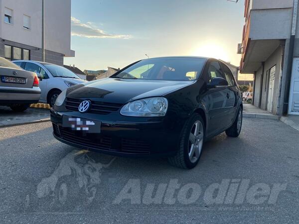Volkswagen - Golf 5 - TDI