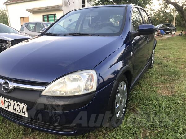 Opel - Corsa - 1.0