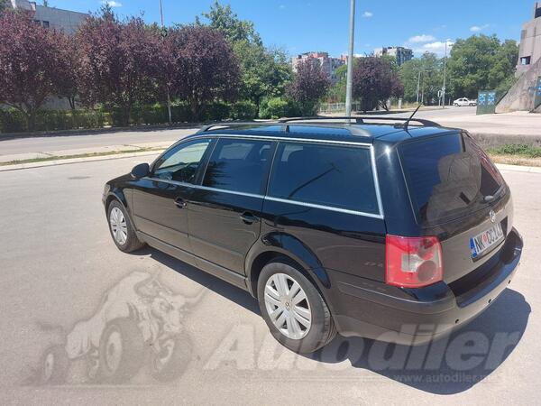 Volkswagen - Passat
