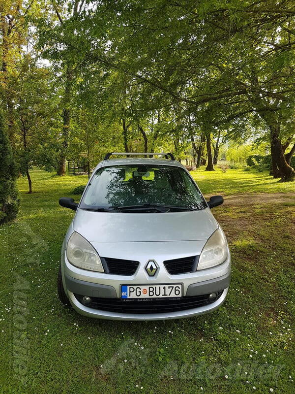 Renault - Scenic - 1.5 DCI
