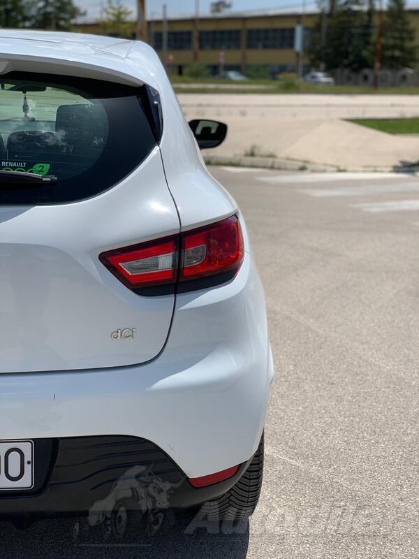 Renault - Clio - 1.5 Dci