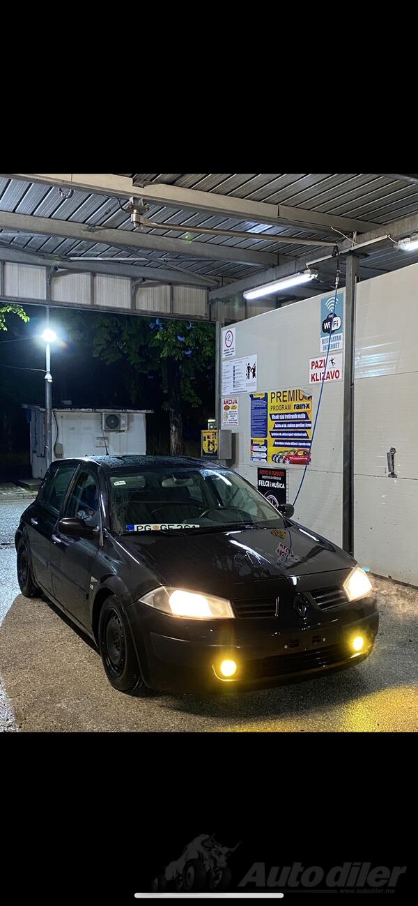 Renault - Megane - 2.0 16v