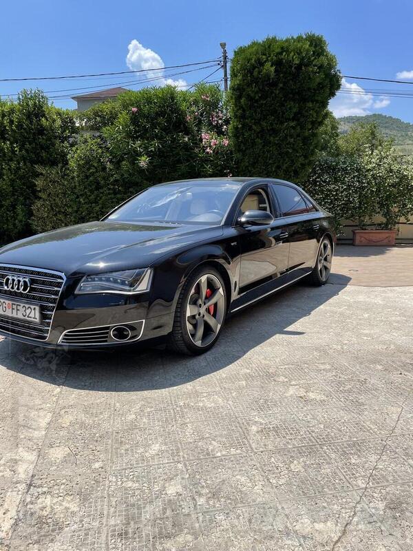 Audi - A8 - W12 L