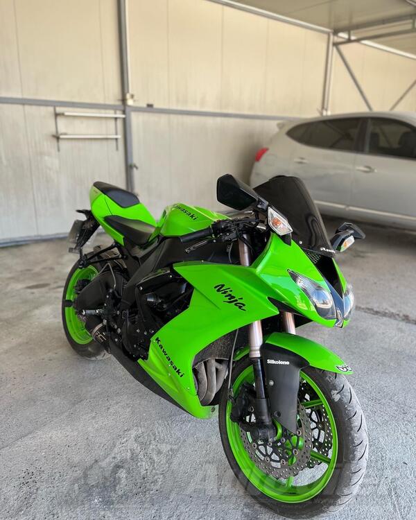 Kawasaki - ZX10R